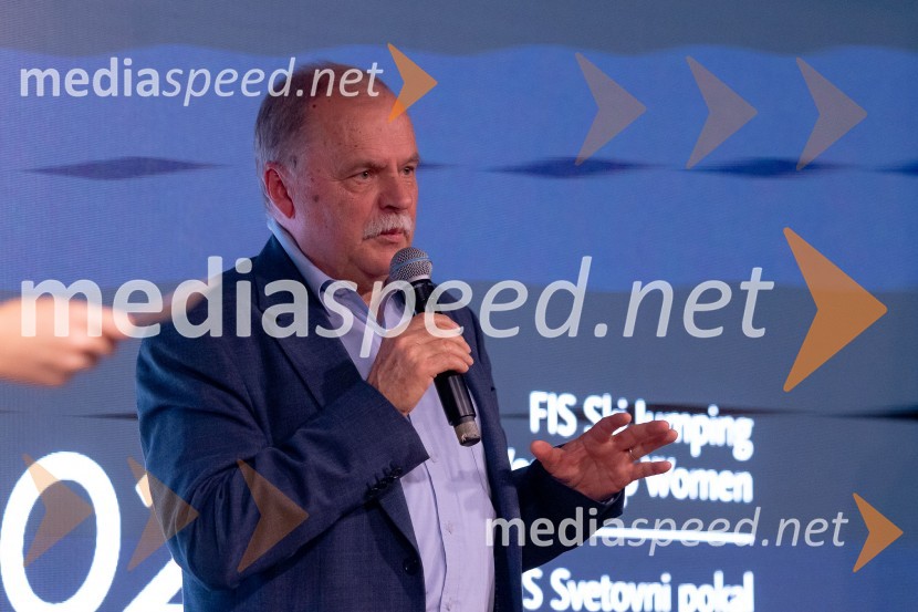  Rajko Pintar, predsednik Organizacijskega komiteja tekme za svetovni pokal v smučarskih skokih za ženske - LjubnoSvečana prireditev ob začetku prodaje vstopnic za tekme FIS in IBU svetovnega pokala