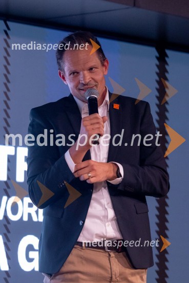  Žiga FIšer, Britansko-slovenska gospodarska zbornicaSvečana prireditev ob začetku prodaje vstopnic za tekme FIS in IBU svetovnega pokala