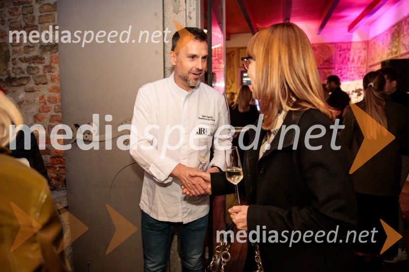  Igor Jagodic, kuharski mojster, restavracija StrelecPelinkovec Ultimus, predstavitev najnovejše grenčice na trgu