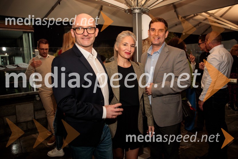  Matej Knific, ustanovitelj in direktor, Luxury Slovenia;  Kristina Rakovič, notranja oblikovalka;  Matej Valenčič, ustanovitelj in direktor, Luxury SloveniaPelinkovec Ultimus, predstavitev najnovejše grenčice na trgu