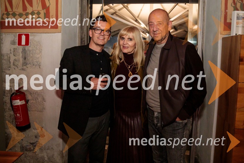  Tine Kek,  direktor, Ptujska klet d.o.o;  Dada  Jerovšek, Kaval Group;  Tibor Šimonka, predsednik Gospodarske zbornice Slovenije Pelinkovec Ultimus, predstavitev najnovejše grenčice na trgu