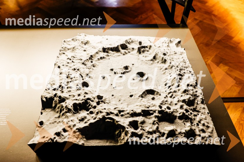 Vsega je kriva Luna, odprtje razstave v Prirodoslovnem muzeju Slovenije