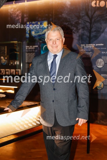 dr. Miha Jeršek, direktor, Prirodoslovni muzej SlovenijeVsega je kriva Luna, odprtje razstave v Prirodoslovnem muzeju Slovenije