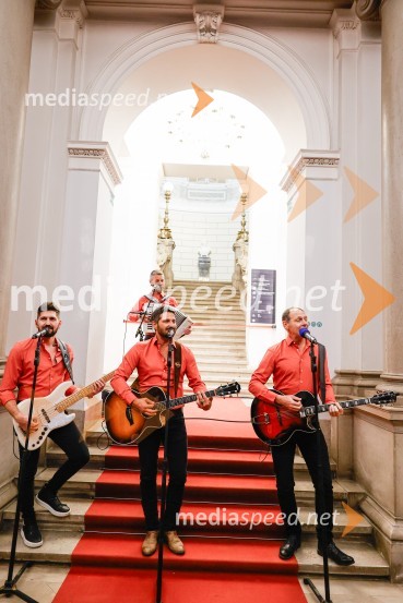  Miha Novak, skupina Čuki;  Matjaž Končan, skupina Čuki;  Jernej Tozon, pevec, skupina Čuki;  Jože Potrebuješ, skupina ČukiVsega je kriva Luna, odprtje razstave v Prirodoslovnem muzeju Slovenije