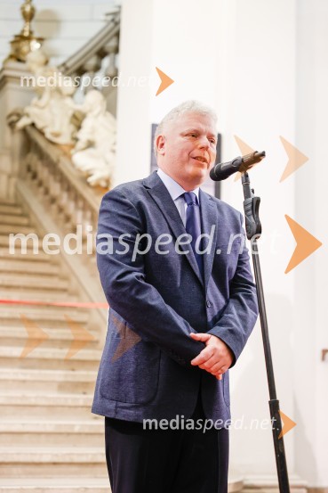 dr. Miha Jeršek, direktor, Prirodoslovni muzej SlovenijeVsega je kriva Luna, odprtje razstave v Prirodoslovnem muzeju Slovenije