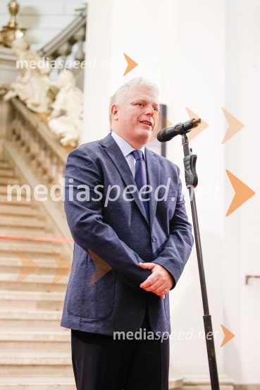 dr. Miha Jeršek, direktor, Prirodoslovni muzej SlovenijeVsega je kriva Luna, odprtje razstave v Prirodoslovnem muzeju Slovenije