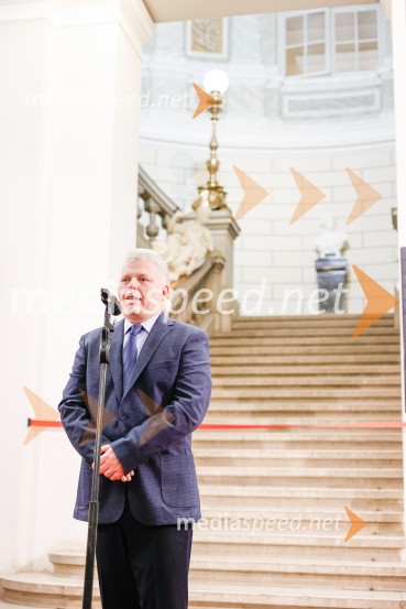 dr. Miha Jeršek, direktor, Prirodoslovni muzej SlovenijeVsega je kriva Luna, odprtje razstave v Prirodoslovnem muzeju Slovenije