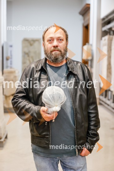 Vsega je kriva Luna, odprtje razstave v Prirodoslovnem muzeju Slovenije