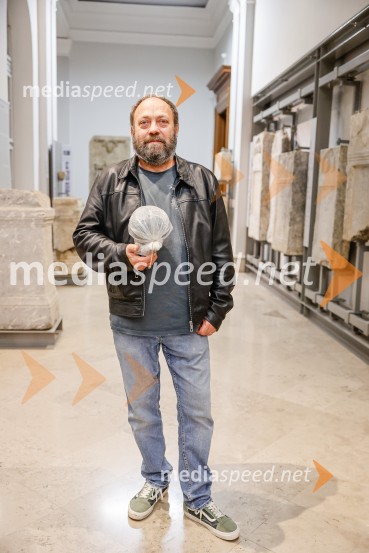 Vsega je kriva Luna, odprtje razstave v Prirodoslovnem muzeju Slovenije