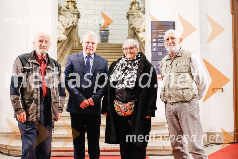  ... ; dr. Miha Jeršek, direktor, Prirodoslovni muzej Slovenije;  ... ;  ... Vsega je kriva Luna, odprtje razstave v Prirodoslovnem muzeju Slovenije