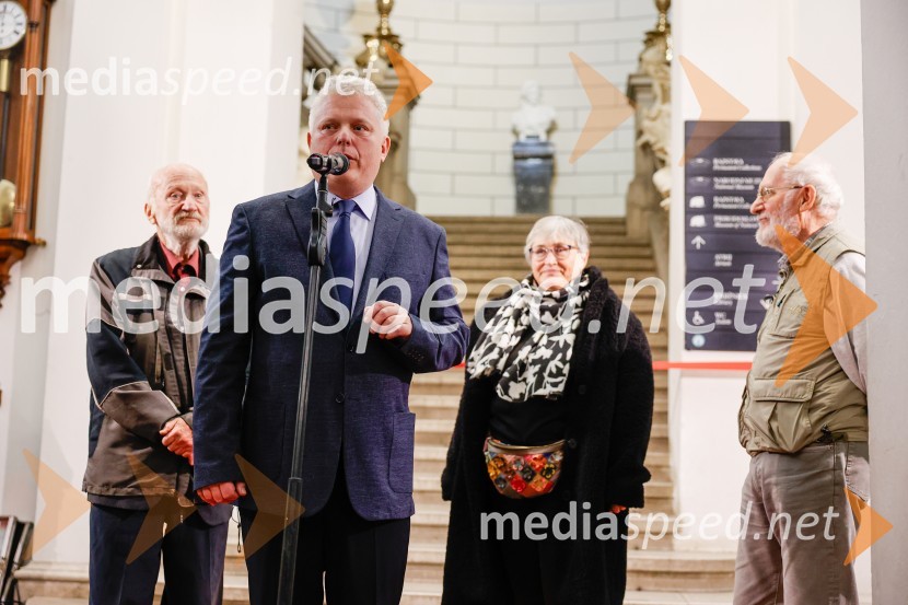 dr. Miha Jeršek, direktor, Prirodoslovni muzej SlovenijeVsega je kriva Luna, odprtje razstave v Prirodoslovnem muzeju Slovenije