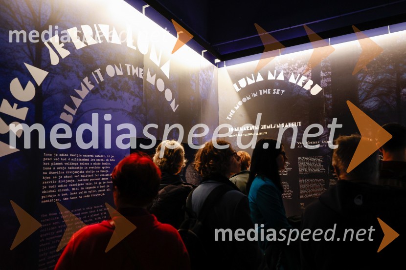 Vsega je kriva Luna, odprtje razstave v Prirodoslovnem muzeju Slovenije