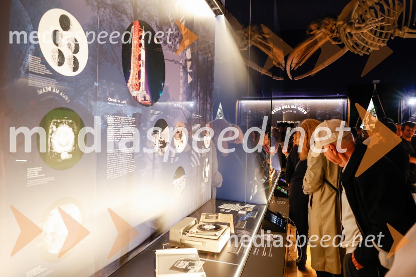 Vsega je kriva Luna, odprtje razstave v Prirodoslovnem muzeju Slovenije