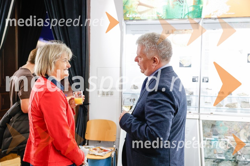  ... ; dr. Miha Jeršek, direktor, Prirodoslovni muzej SlovenijeVsega je kriva Luna, odprtje razstave v Prirodoslovnem muzeju Slovenije