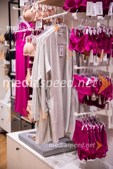 Otvoritev prenovljene trgovine Lisca v Supernovi Kranj