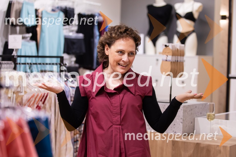 Otvoritev prenovljene trgovine Lisca v Supernovi Kranj