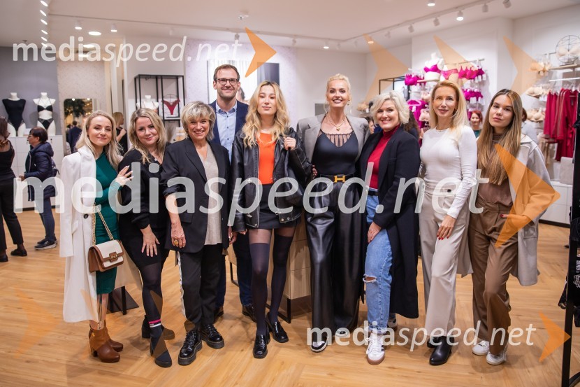  Ana Žontar Kristanc, kuharica, avtorica knjig;  Jerca Zupan, novinarka;  Romana  Krajnčan, pevka;  Luka Južna, direktor podjetja Lisca;  Ana Teržan - Anabel, pevka;  Tjaša  Kokalj Jerala, manekenka, voditeljica;  Vita Starman, mamakuha.si;  Anda Arko, vlogerka;  ... Otvoritev prenovljene trgovine Lisca v Supernovi Kranj