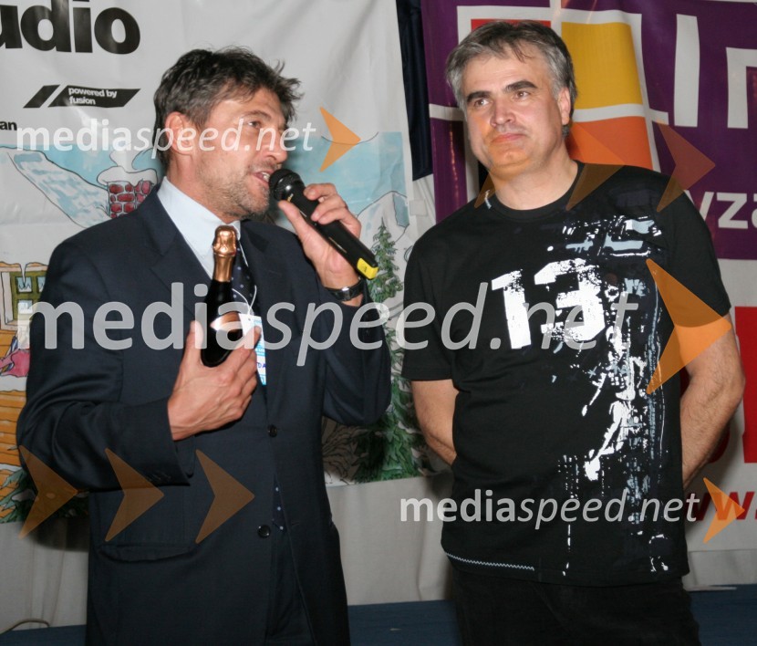 Bogdan Barovič, poslanec SNS in Marjan Podlesnik, organizator prireditveSnežna kraljica 2006