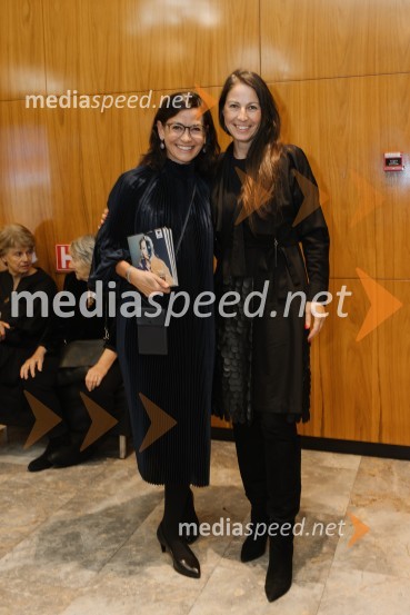  Simona  Belle, služba za stike z javnostmi MGL;  ... Luč ugasne, premiera drame v MGL