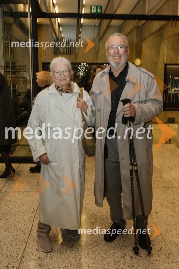  Barbara Berce;  Aleš Jan, radijski producentLuč ugasne, premiera drame v MGL