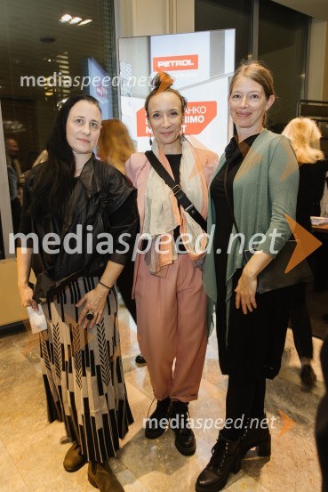  ... ;  Mojca Funkl, igralka;  ... Luč ugasne, premiera drame v MGL