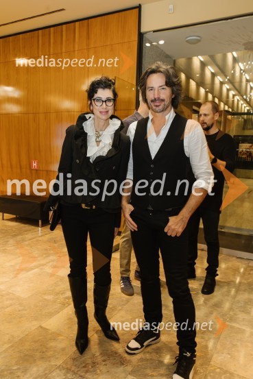  dr. Jerca  Legan, antropologinja in strokovnjakinja za strateške komunikacije;  Matej MijatovićLuč ugasne, premiera drame v MGL