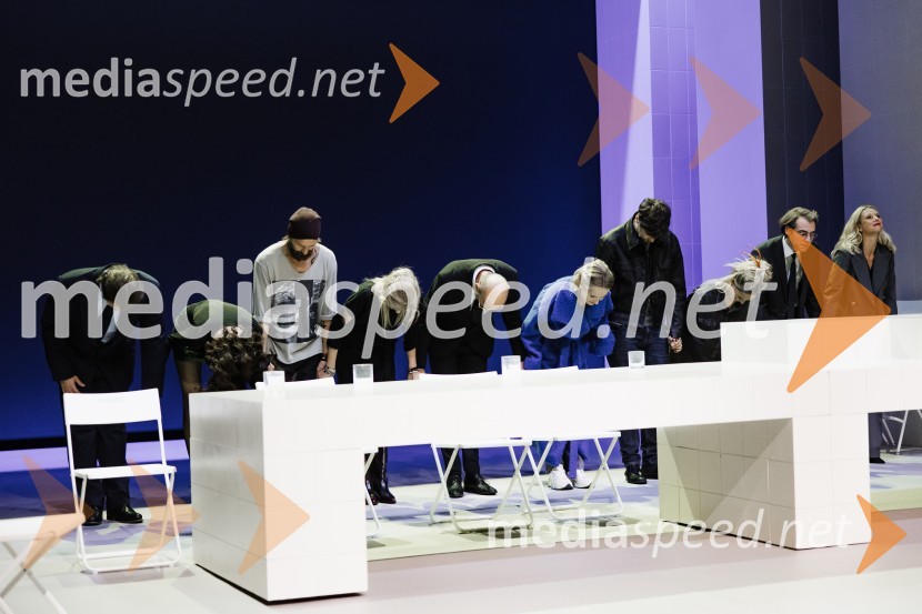 Luč ugasne, premiera drame v MGL