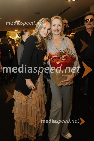 dr. Nana Šumrada Slavnič, doktorica pravnih znanosti, direktorica pravne službe;  Tanja Ribič, igralkaLuč ugasne, premiera drame v MGL