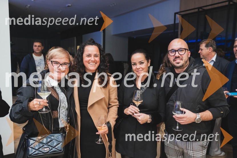 Jesenska VIP modna revija v Emporiumu