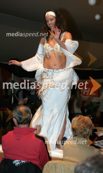 Lucija Mužerlin, orientalska plesalkaSnežna kraljica 2006