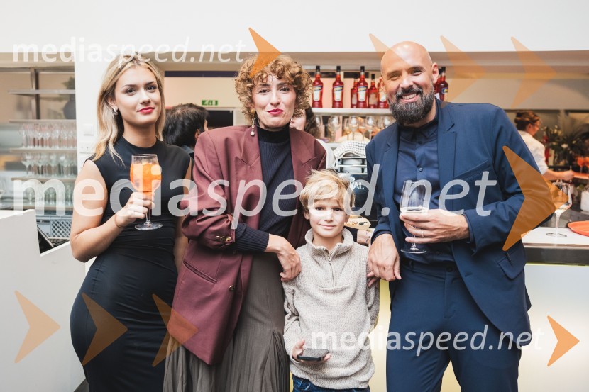 Jesenska VIP modna revija v Emporiumu