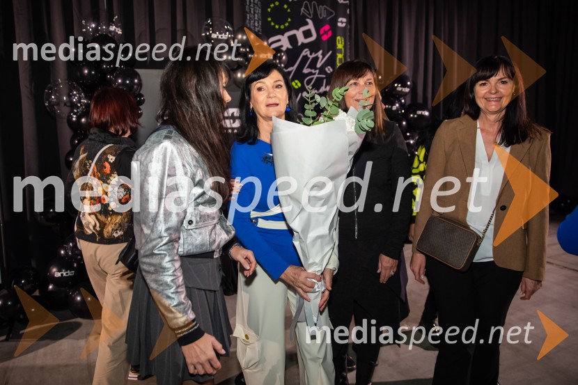  Nataša Berginc, direktorica podjetja Co. Andraž d.o.o.;  ... ;  ... AND by Andraž, modna revija ob 35 letnici znamke