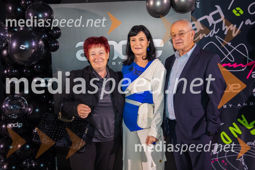  ... ;  Nataša Berginc, direktorica podjetja Co. Andraž d.o.o.;  ... AND by Andraž, modna revija ob 35 letnici znamke