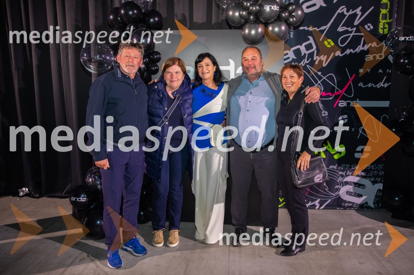  ... ;  ... ;  Nataša Berginc, direktorica podjetja Co. Andraž d.o.o.;  ... ;  ... AND by Andraž, modna revija ob 35 letnici znamke