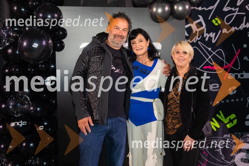  ... ;  Nataša Berginc, direktorica podjetja Co. Andraž d.o.o.;  ... AND by Andraž, modna revija ob 35 letnici znamke