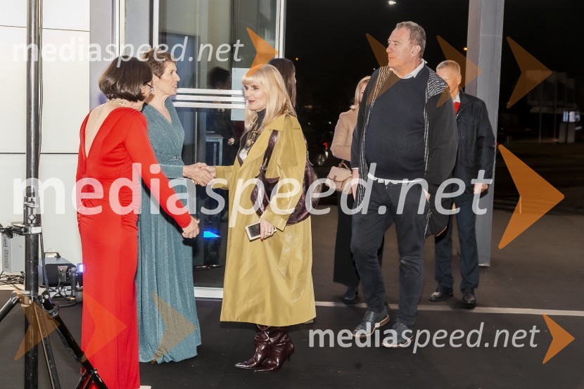 Jesenska VIP modna revija v Emporiumu