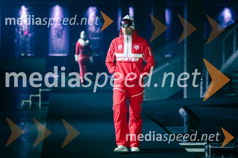  Sandi Murovec - Muri ,  kreator OI oblačilAND by Andraž, modna revija ob 35 letnici znamke