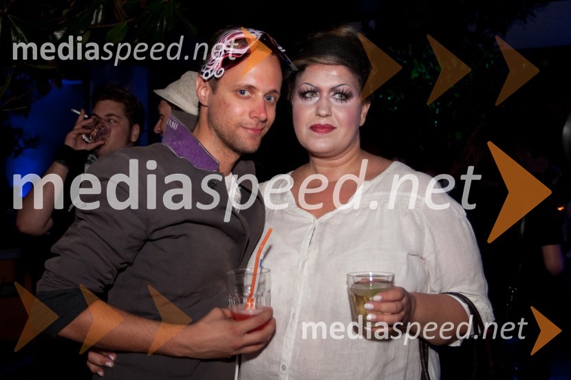 Aljoša Krošlin Grlj, modni urednik revije Mens Health in Sandra Bratuša, namestnica urednice revije StoryFestival Influence, velika modna revija