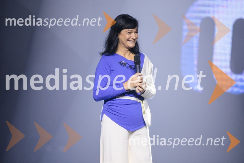  Nataša Berginc, direktorica podjetja Co. Andraž d.o.o.AND by Andraž, modna revija ob 35 letnici znamke