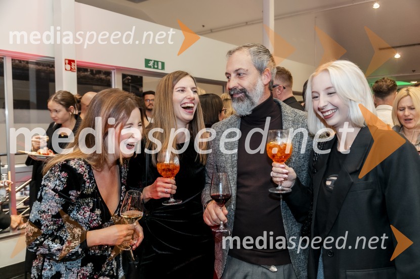 Jesenska VIP modna revija v Emporiumu