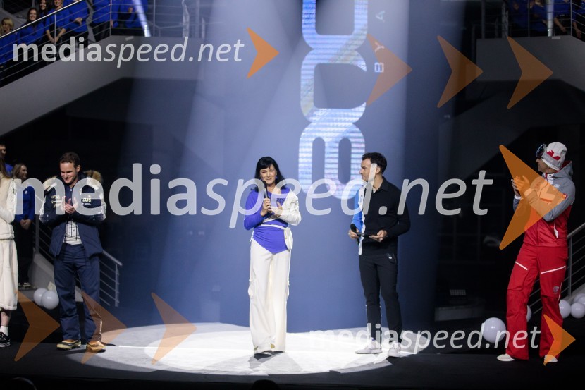  Nataša Berginc, direktorica podjetja Co. Andraž d.o.o.;  David Urankar, televizijski voditelj, manekenAND by Andraž, modna revija ob 35 letnici znamke