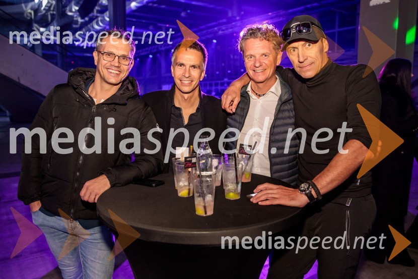  ... ;  Sandi Murovec - Muri ,  kreator OI oblačil;  ... ;  ... AND by Andraž, modna revija ob 35 letnici znamke