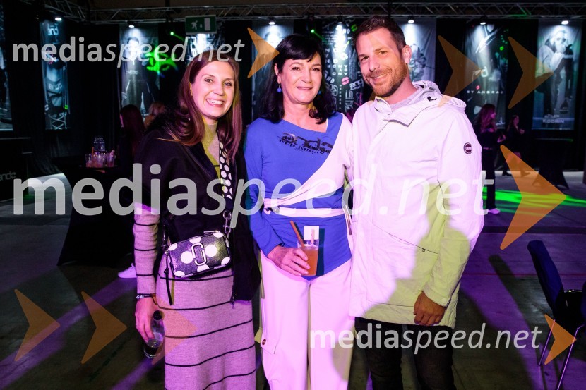  ... ;  Nataša Berginc, direktorica podjetja Co. Andraž d.o.o.;  ... AND by Andraž, modna revija ob 35 letnici znamke