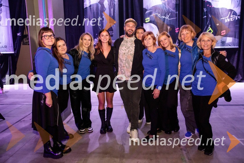  ... ;  ... ;  ... ;  Sara Domajnko, deskarka na snegu;  Filip Flisar, nekdanji smučar prostega sloga in lastnik blagovne znamke Pohorska šunka;  ... ;  ... ;  ... ;  ... AND by Andraž, modna revija ob 35 letnici znamke