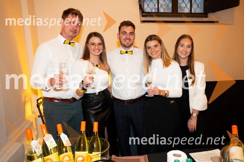  Pavle Jarc, Vino Jarc;  Lucija Mukenauer, 19. svečinska vinska kraljica, vino Mukenauer;  Adam  Valdhuber, Vino Valdhuber;  Maruša Mukenauer, Mariborska vinska kraljica 2023;  Eva Haboš9. salon štajerskih mladih vin Pubec 2024 v Mariboru