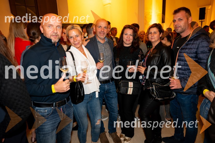  Beno Drobnič;  Tanja Bračko Drobnič;  ... ;  ... ;  ... ;  ... 9. salon štajerskih mladih vin Pubec 2024 v Mariboru