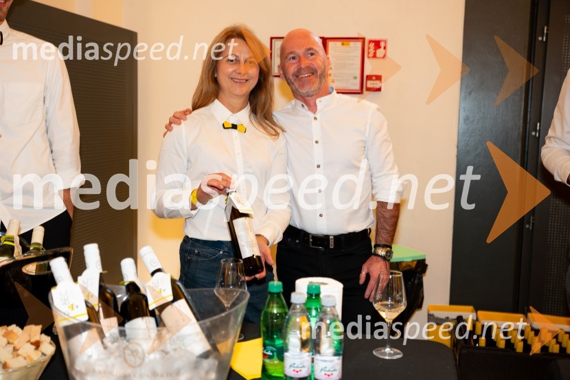  Amadeja Tacer, Radgonske gorice d.d.;  Matej Pintarič, Radgonske gorice, d.o.o.9. salon štajerskih mladih vin Pubec 2024 v Mariboru