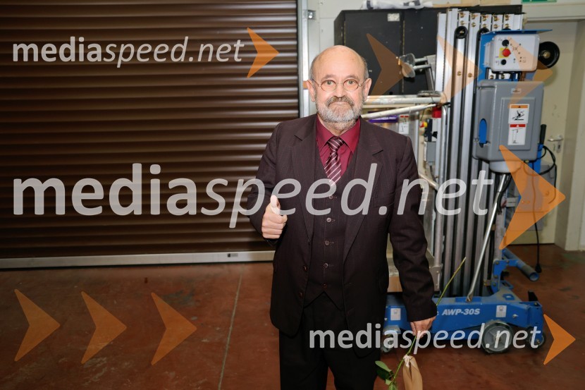  Vlado Novak, igralecMalomeščanska svatba na odru Drame SNG Maribor