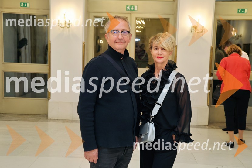  dr. Darko Friš, dekan Filozofska fakulteta UM; dr. Mateja Matjašič FrišMalomeščanska svatba na odru Drame SNG Maribor