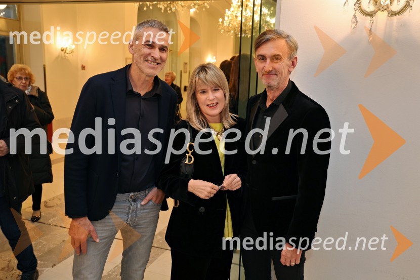  ... ;  ... ;  Marko Lukić, lastnik in direktor družbe Lumar IGMalomeščanska svatba na odru Drame SNG Maribor